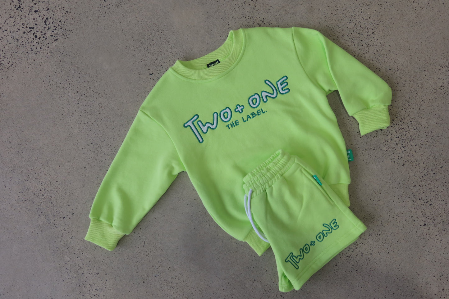 LOUNGE SWEATSHIRT - Tangy Apple