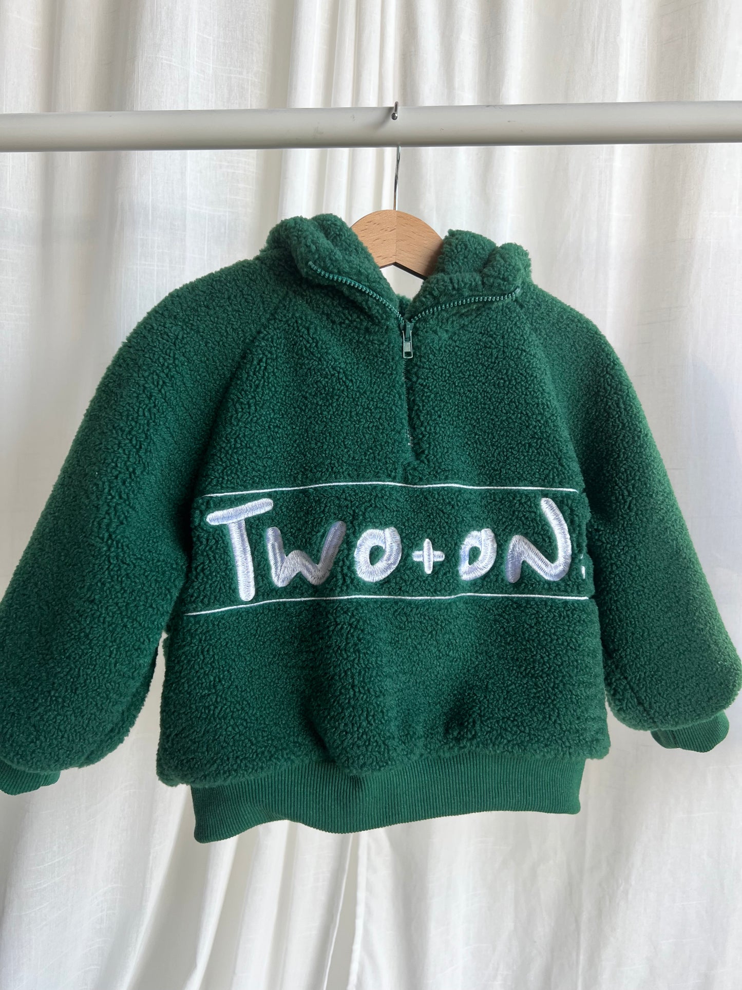 SHERPA PULLOVER- FOREST GREEN