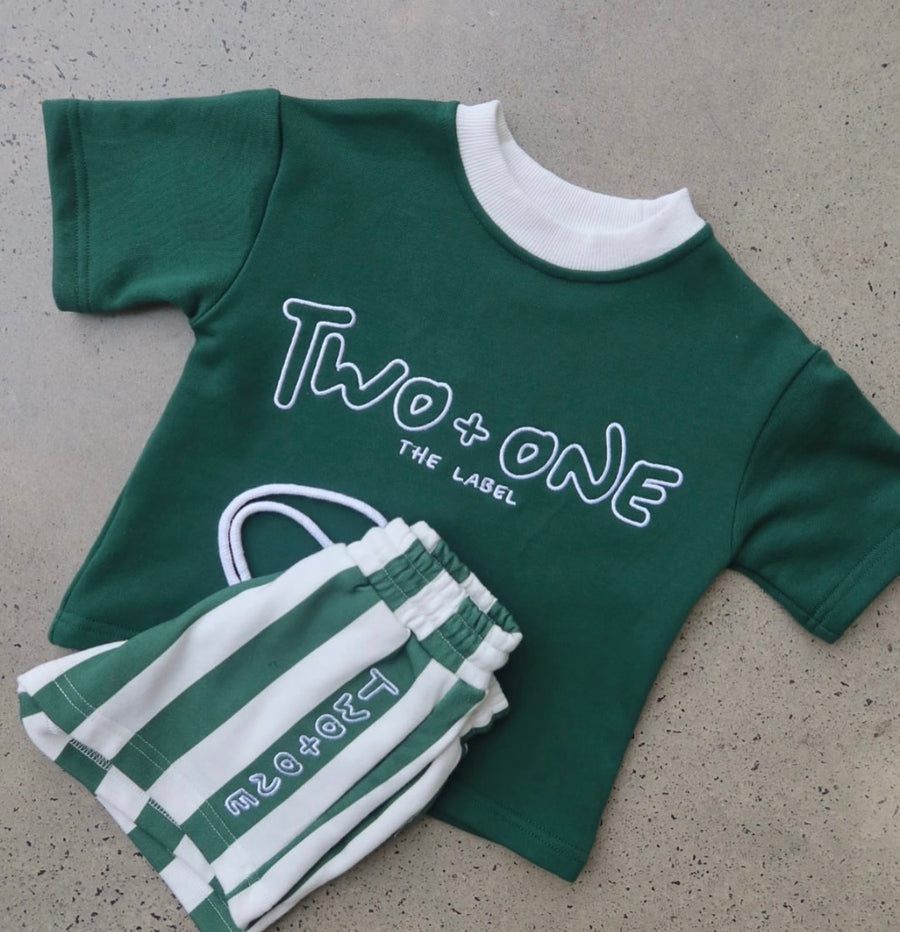 Green stripe set
